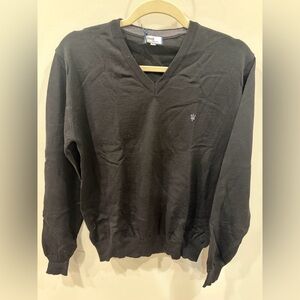 Maserati Men's Black V-Neck Sweater, 100% lana vergine fleece wool, size M.